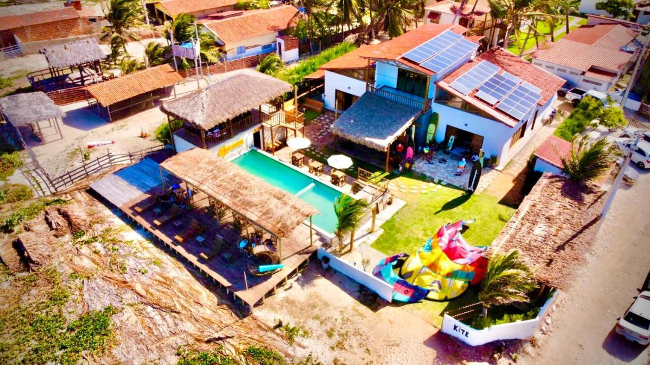 Seu Pedro Lounge Praia - Pousada E Kite Center Icapui Exterior photo